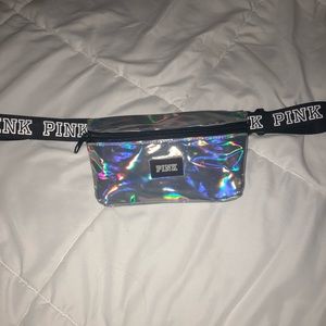 Halo graphic Fanny pack!